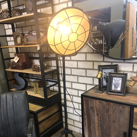 Image of Staande 3 pootlamp - Rowan