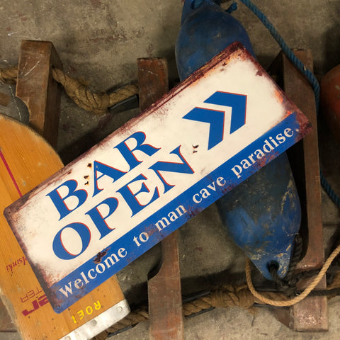 Image of Man cave - Bar Open