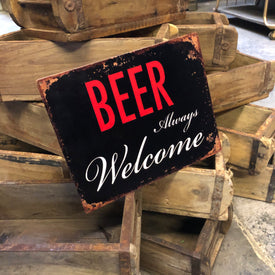 Man cave - Beer always welcome