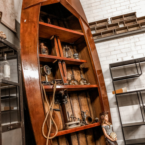 Image of Man cave / Winkel interieur / restaurant horeca - boot